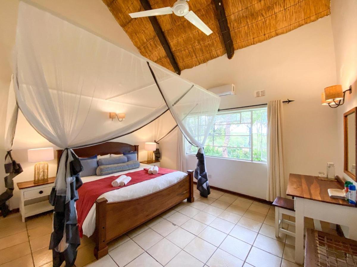 Drift Inn Victoria Falls Værelse billede
