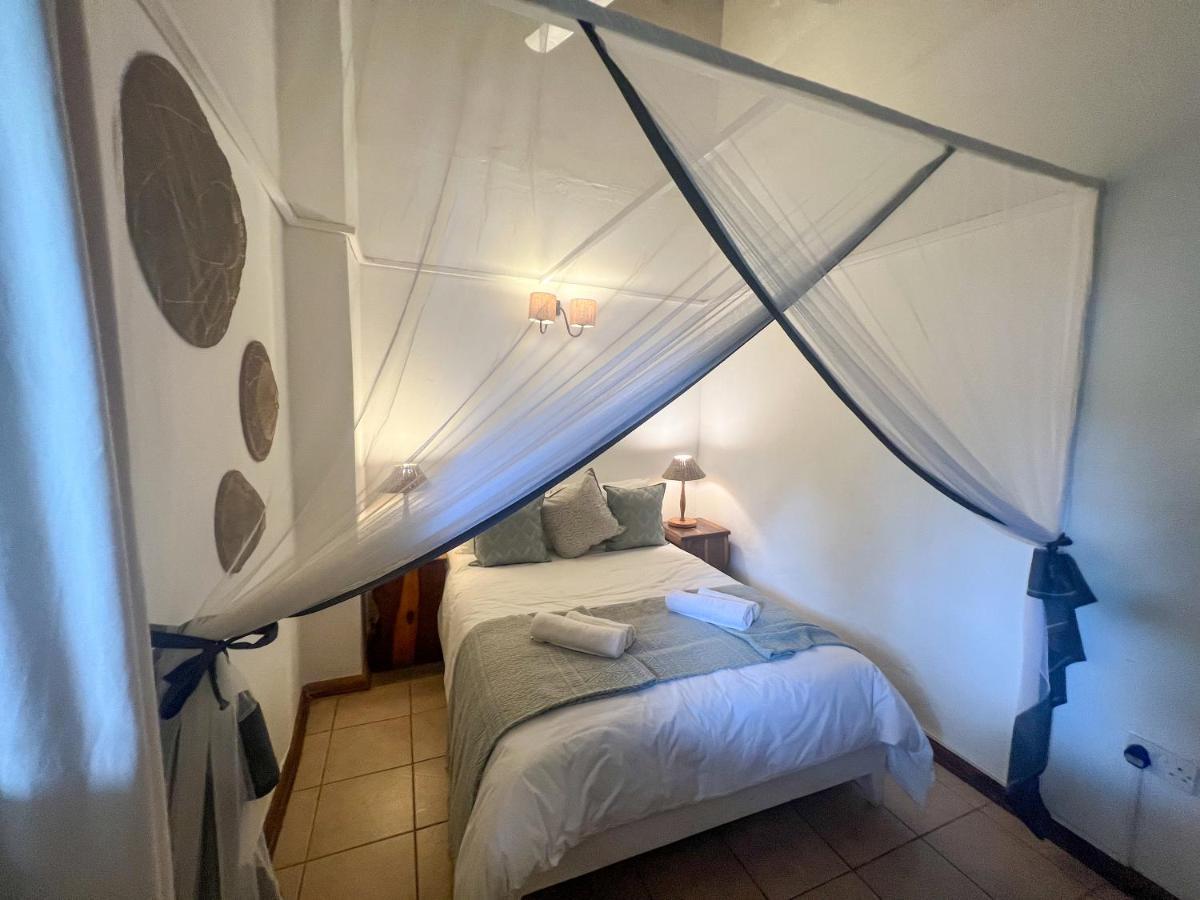 Drift Inn Victoria Falls Eksteriør billede